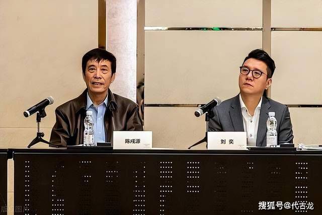 意大利版“看不见的客人”翻拍电影《死无对证》报收票房600万，与前日持平，稳居榜单第四名。